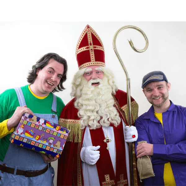 Max en Thomas pakken uit met Sinterklaas